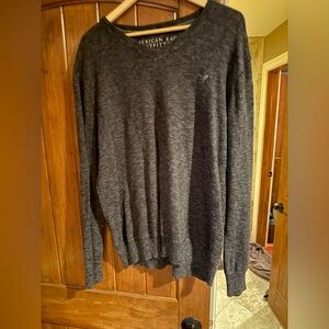 American Eagle Men’s Sweater